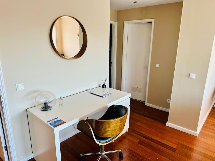Renovado Com Ac, 2 Wc Completos, Terraco E Garagem Διαμέρισμα Πόρτο Εξωτερικό φωτογραφία